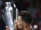 Mediji: UEFA pēc fanu balsojuma mainīja simbolisko izlasi, lai tajā iekļūtu Ronaldu Mediji: UEFA pēc fanu balsojuma mainīja simbolisko izlasi, lai tajā iekļūtu Ronaldu