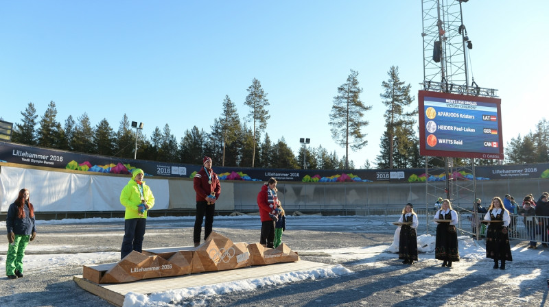 Puišu kamaniņu pjedestāls
Foto: lillehammer2016.com