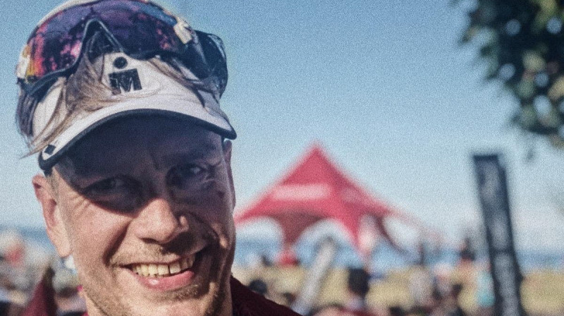 Māris Plūme pēc finiša Durbanā. Foto: Latvijas Triatlona federācija