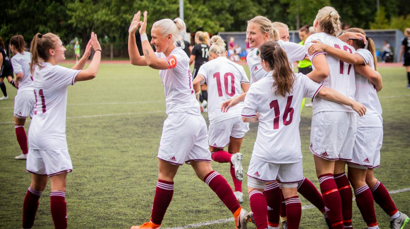 "Dinamo" futbolistes / Foto: Oļegs Baibakovs