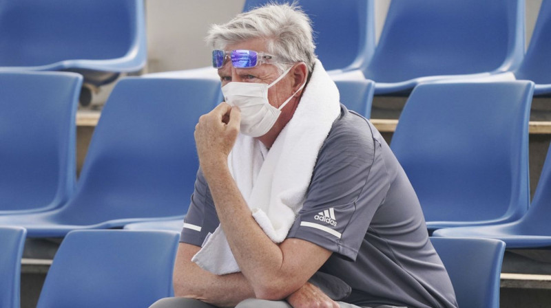 Kāds skatītājs "Australian Open" kvalifikācijā. Foto: AP / Scanpix