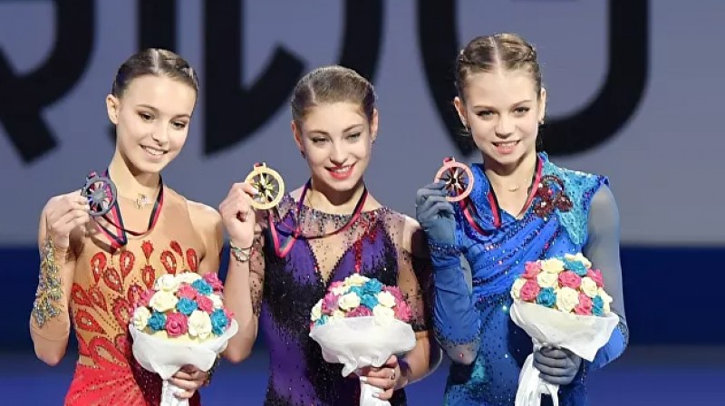 Anna Ščerbakova, Aļona Kostorna, Aleksandra Trusova. Foto: Vladimirs Pesņa, rsport.ria.ru
