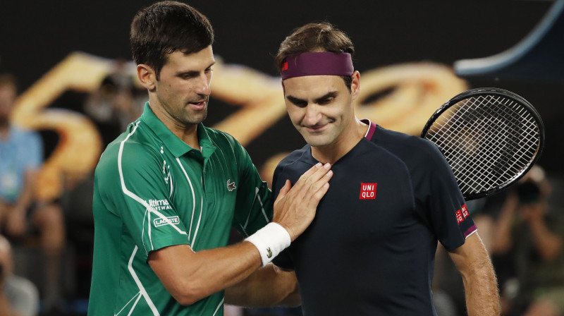 Novaks Džokovičs un Rodžers Federers. Foto: Reuters/Scanpix