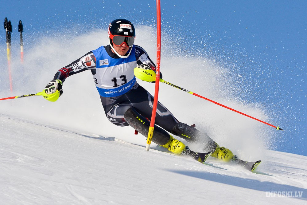 Kalnu slēpotājs Zvejnieks olimpisko sezonu sāk ar 61.vietu – Ziemas sports  – Sportacentrs.com