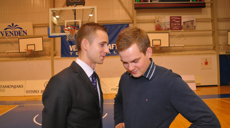 Mārtinš Rībens (no kreisās)
Foto: bkventspils.lv