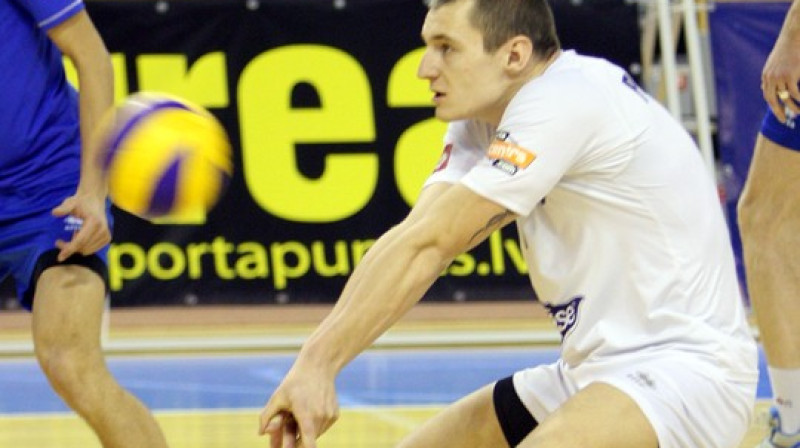 Mārtiņš Pļaviņš
Foto: Renārs Buivids un Rmualds Vambuts, Sportacentrs.com