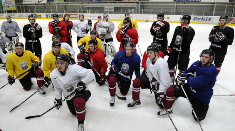Latvijas izlases hokejisti
Foto: Romāns Kokšarovs, Sporta Avīze/F64.