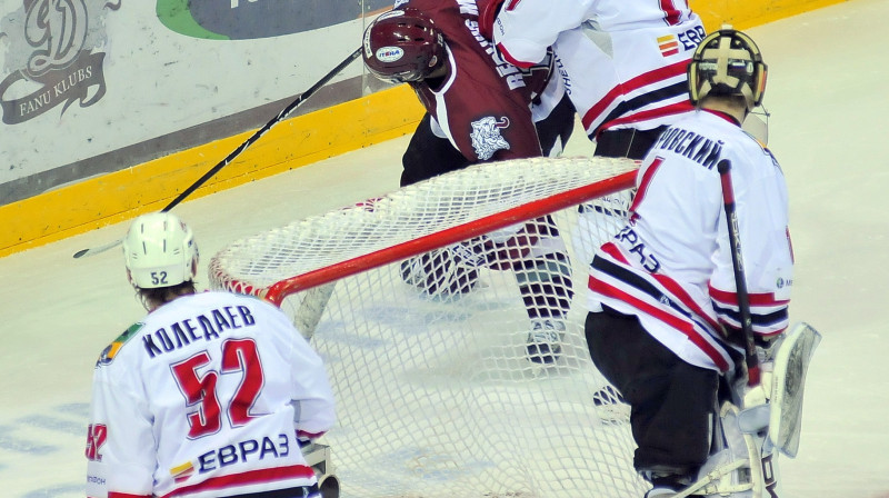 Sāpīgi klupieni pret "pastarīšiem" ierasta lieta?
Foto: Romualds Vambuts, Sportacentrs.com