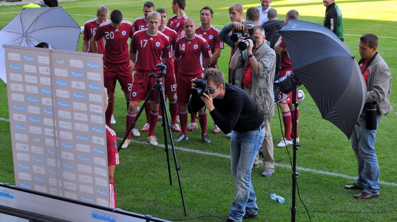 Latvijas futbola izlases pēdējās spēles rezultāts visticamāk tiks anulēts. Federācijai jāatbild - kā tas varēja notikt?

Foto: Romualds Vambuts, Sportacentrs.com
