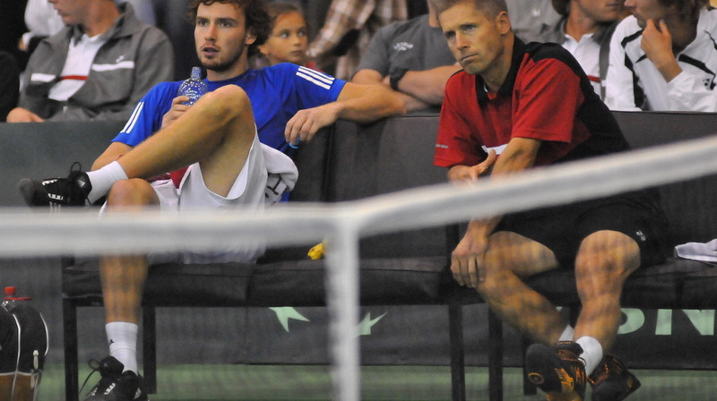 Ernests Gulbis un Ģirts Dzelde
Foto: Romualds Vambuts, Sportacentrs.com