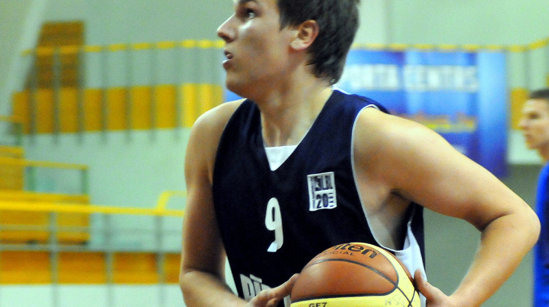 Mārtiņš Zīle
Foto: Romualds Vambuts, Sportacentrs.com