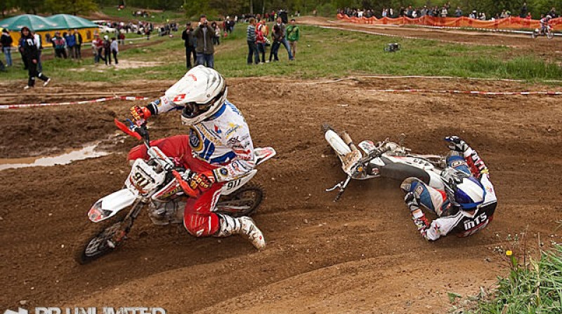 Superkauss motokrosā - Aizpute; Fotoreportāža no Superkausa izcīņas motokrosā otrā posma Aizputē.
Foto: RR Unlimited Fotoserviss
www.rrunlimited.lv