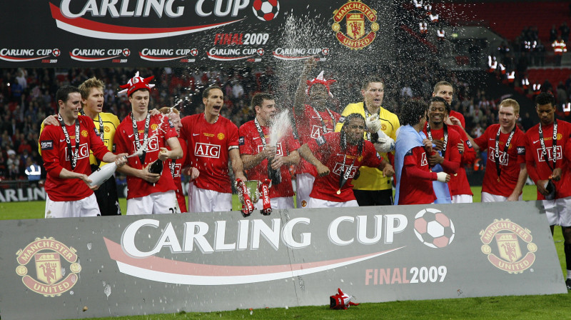 "Manchester United" - kausa īpašniece
Foto: AFP/Scanpix
