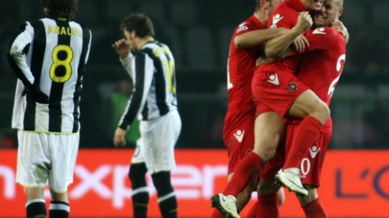"Cagliari" priecājas, "Juventus" skumst
Foto: AP