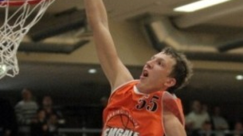 Jēkabs Rozītis šovakar tika pie ''double-double''
Foto: Ivars Veiliņš, jelgavasvestnesis.lv
