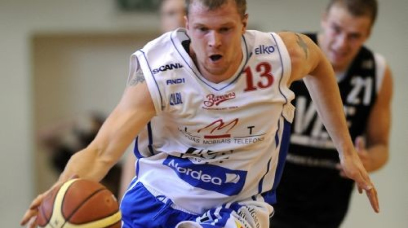 Artūrs Brūniņš 
Foto: Romāns Kokšarovs, Sporta Avīze, f64