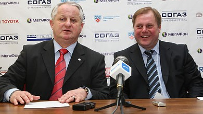 Juliuss Šuplers un Jevgēņijs Popihins
Foto: www.hctorpedo.ru