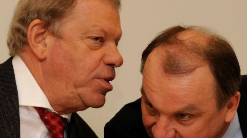 LHF prezidents Kirovs Lipmans un ģenerālsekretārs Māris Baldonieks ir divi, kas šobrīd Latvijā visvairāk atbildīgi par hokeju
Foto: Romāns Kokšarovs, Sporta Avīze, f64