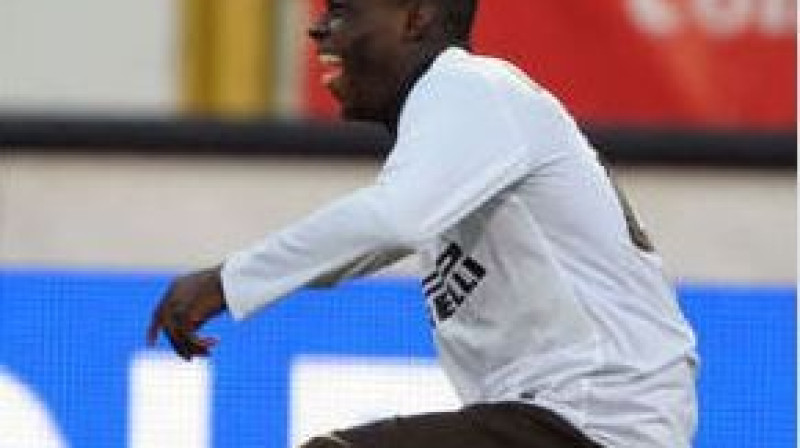 Mario Balotelli guva uzvaras vārtus
Foto: AFP