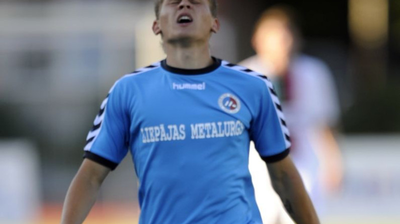 Vladimirs Kamešs izvilka neizšķirtu
Foto: Romans Kokšarovs, Sporta Avīze, f64