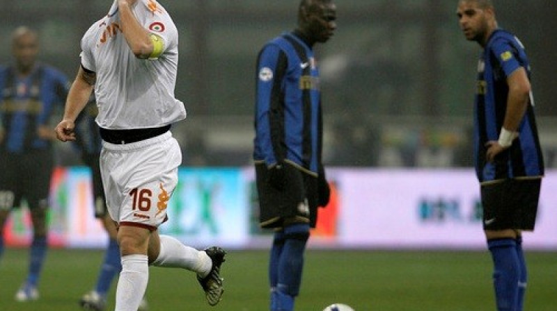 Daniele de Rossi svin savu vārtu guvumu
Foto: AP