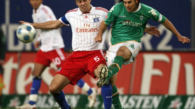 Ziemeļu derbijā starp "Hamburger SV" un "Werder"
vienmēr valdījusi bezkompromisa cīņa
Foto: AFP
