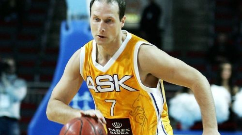 Roberts Štelmahers
Foto: Romāns Kokšarovs, Sporta Avīze, f64