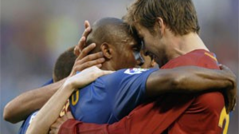"Barcelona" futbolisti atzīmē uzvaras vārtu guvumu
Foto: marca.com