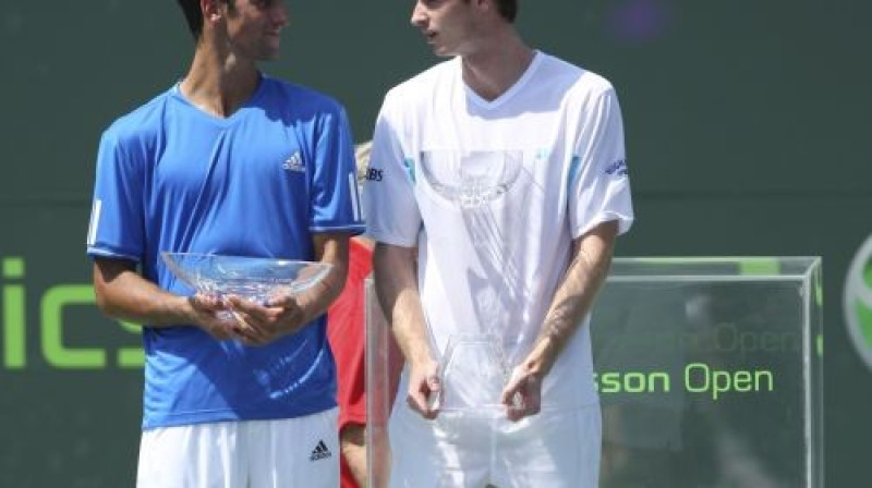 Novaks Džokovičs un Endijs Marejs
Foto: AP