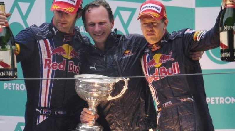 Marks Vēbers, Kristians Horners un Sebastiens Fetels vēl cer uz brīnumu
Foto: AP