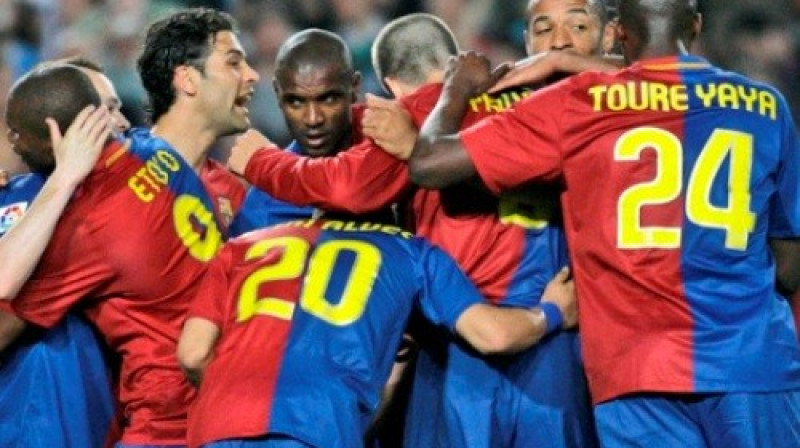 "Barcelona" futbolisti atzīmē otro vārtu guvumu
Foto: SCANPIX SWEDEN