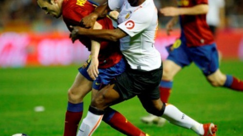 Divcīņa starp Andresu Injestu ("Barcelona") un Migelu ("Valencia")
Foto: Scanpix Sweden