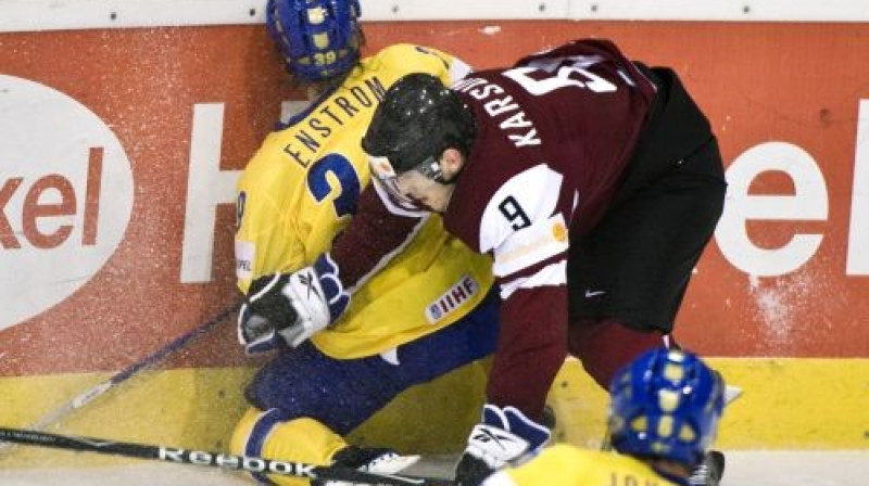 Karsums ietriec apmalē Enstromu
Foto: Scanpix