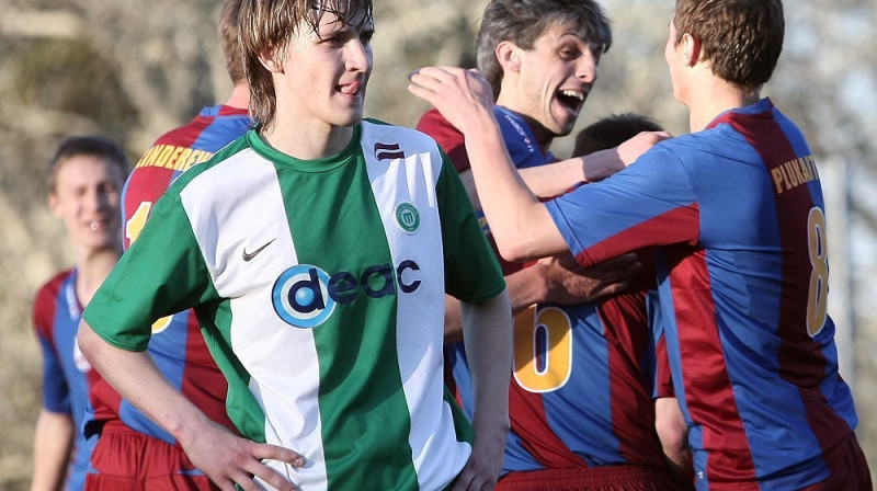 "Jelgava" triumfē pēc gūtajiem vārtiem pret "Mettu"
Foto : Ivars Veiliņš , jelgavasvestnesis.lv