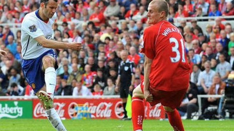 Raiens Gigss gūst vārtus
Foto: AFP