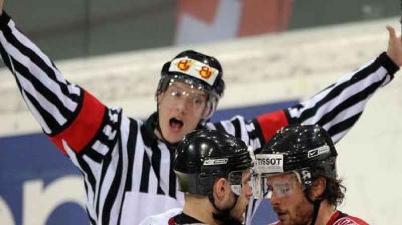 Alekseju Širokovu un šveicieti izšķir tiesnesis
Foto: AFP