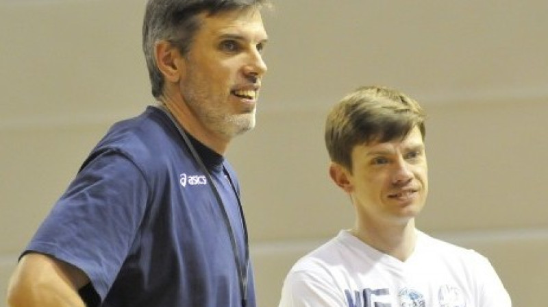Latvijas izlases treneri Raimonds Vilde un Uģis Krastiņš
Foto: Romualds Vambuts, Sportacentrs.com