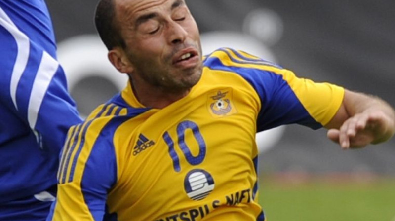 Zurabs Mentešašvili 
Foto: Romāns Kokšarovs, Sporta Avīze, f64