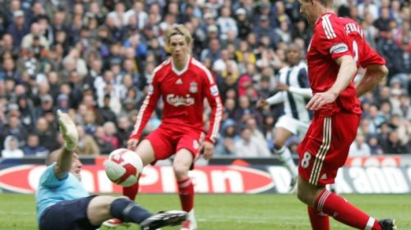 Stīvens Džerards gūst pirmos vārtus
Foto: Professionals Sport