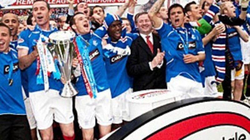 Glāzgovas "Rangers" futbolisti līksmo
Foto: AP