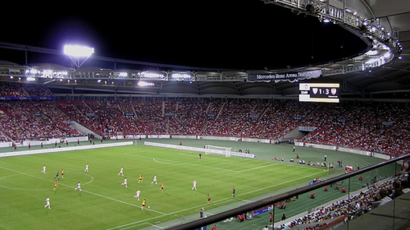 "Mercedes-Benz Arena"
Foto: Flickr