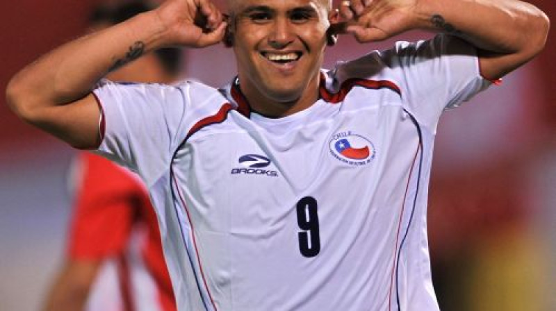 Čīles otro vārtu autors Umberto Suazo
Foto: AFP