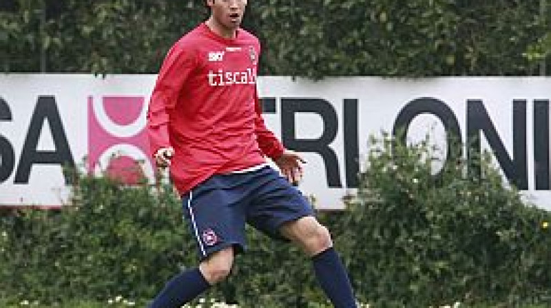 Roberts Akvafreska ''Cagiari'' treniņa laikā
Foto: Digitale