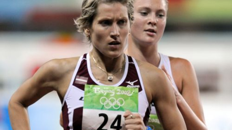 Jeļena Rubļevska
Foto: Romāns Kokšarovs, Sporta Avīze, f64