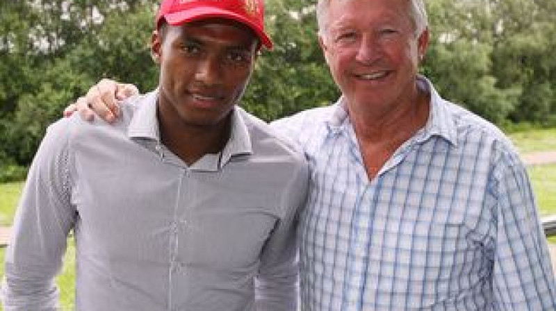 Antonio Valensija kopā ar Aleksu Fergusonu
Foto: AFP