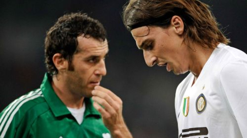 Jianis Gumass un Zlatans Ibrahimovičs
Foto: digitale