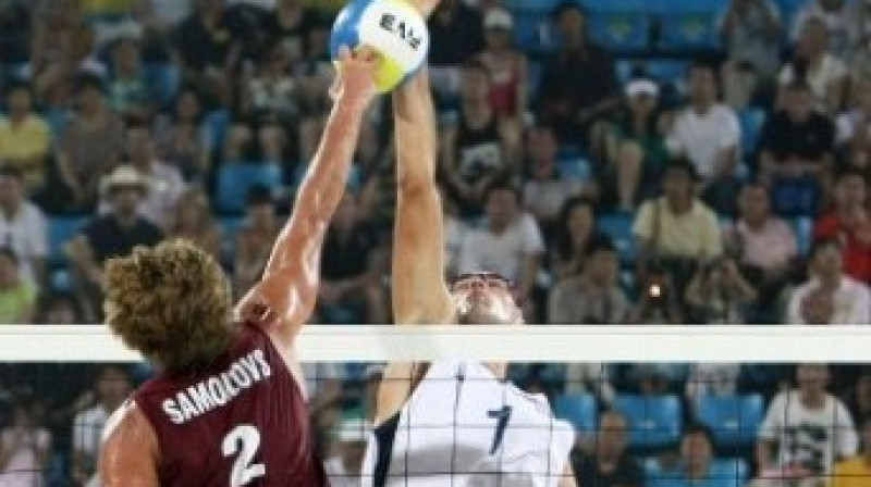 Aleksandrs Samoilovs pret Filu Dalhauzeru Pekinā
Foto: Romāns Kokšarovs, Sporta Avīze, f64