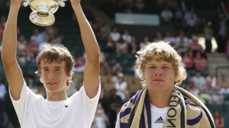 Andrejs Kuzņecovs un Džordans Kokss
Foto: AFP