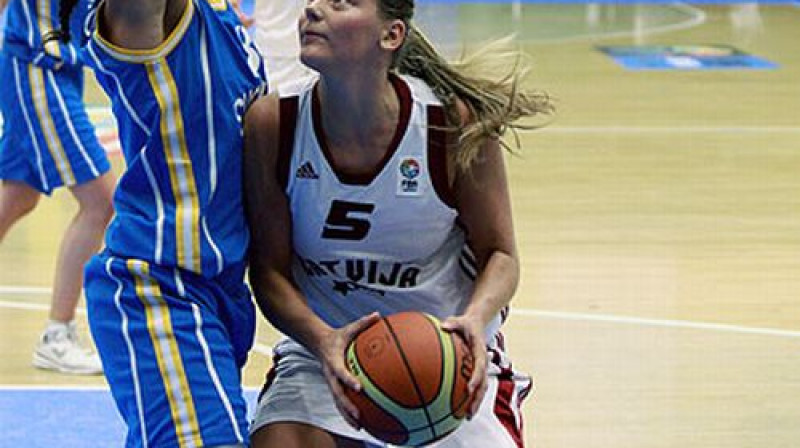 Sabīne Niedola šodien atkal bija lieliska
Foto: www.fibaeurope.com