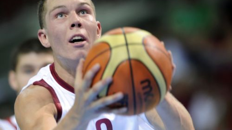 Dairis Bertāns
Foto: Romāns Kokšarovs, Sporta Avīze, f-64